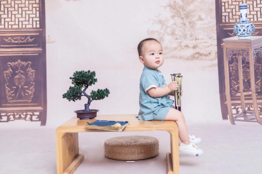 泗洪可爱的企鹅宝宝